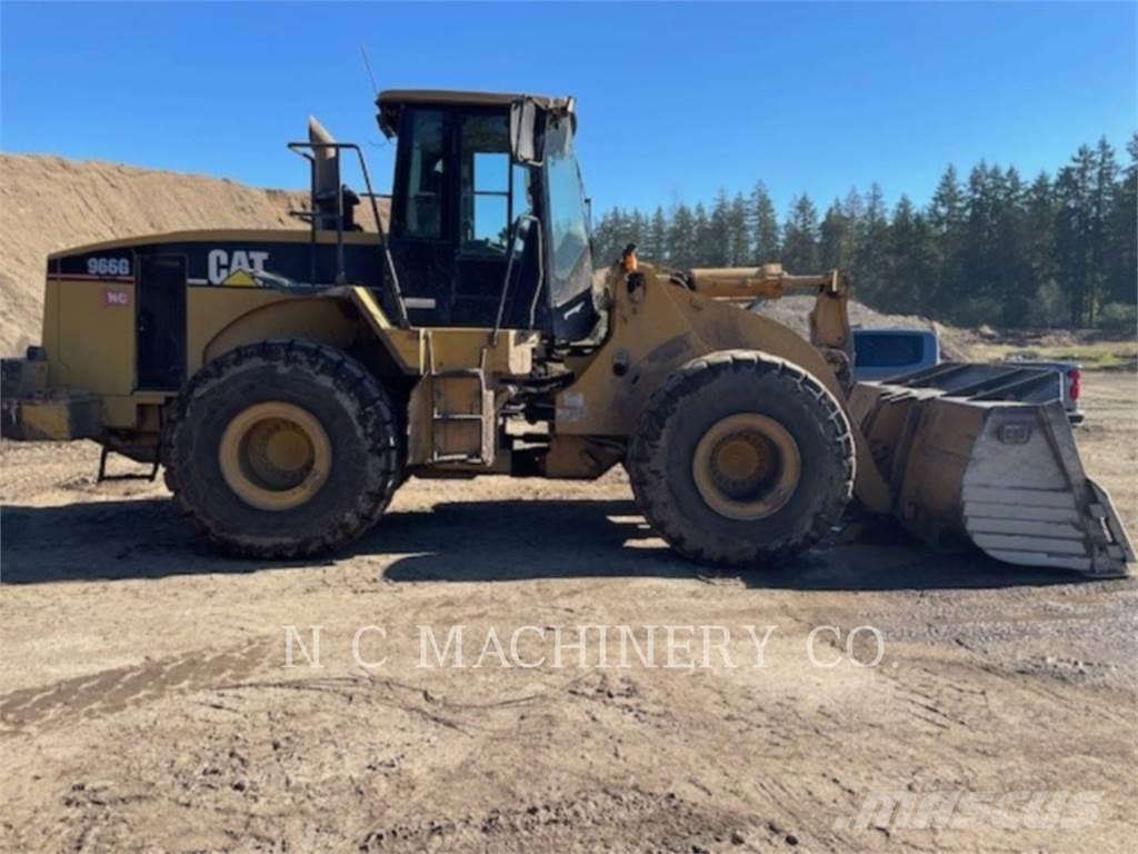 CAT 966G Gumikerekes homlokrakodók