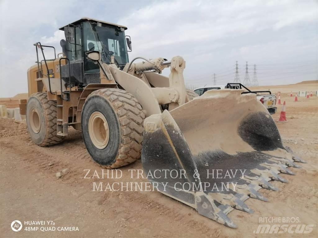 CAT 966GC Gumikerekes homlokrakodók