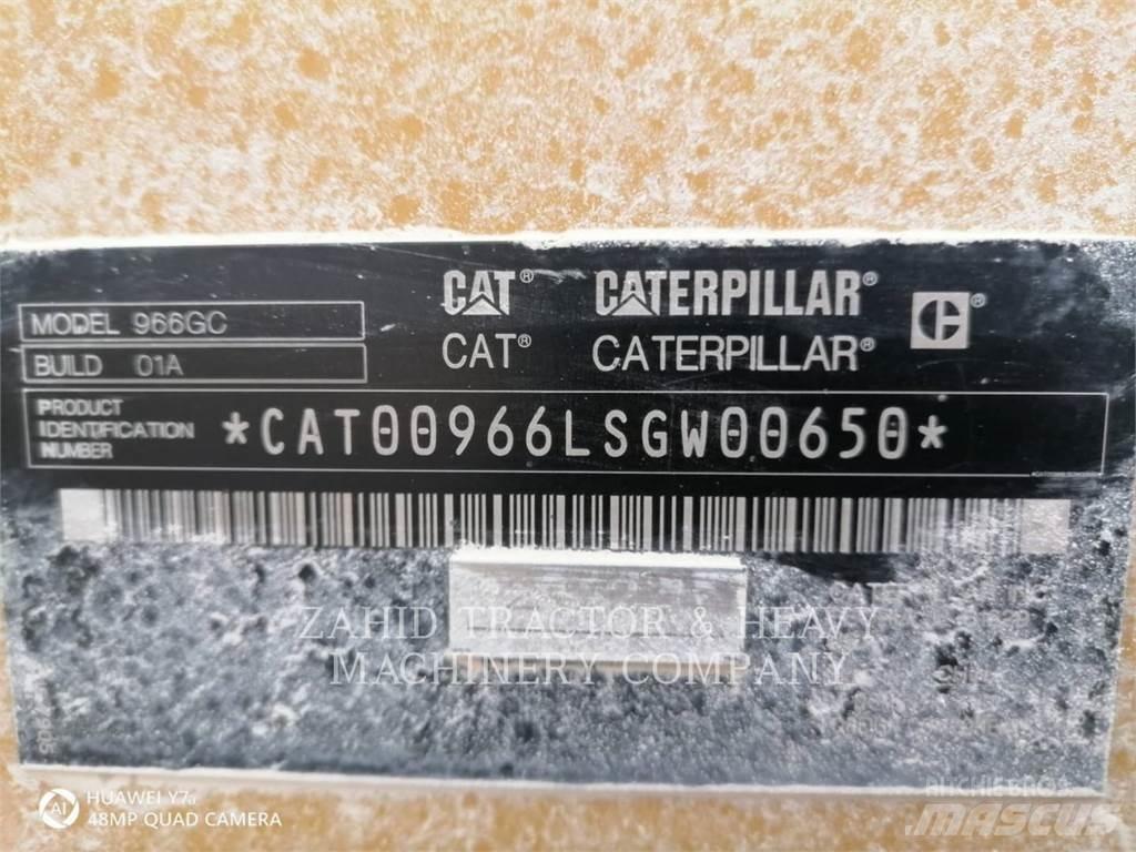 CAT 966GC Gumikerekes homlokrakodók