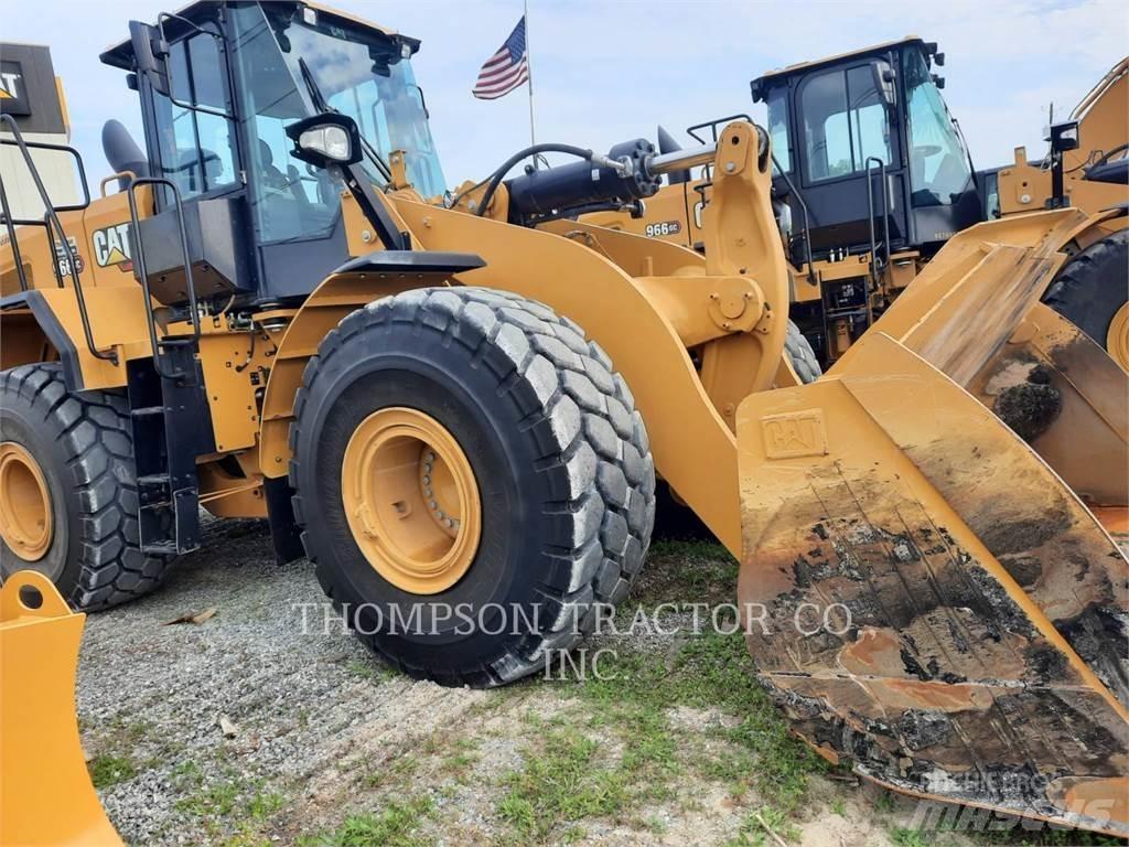 CAT 966GC Gumikerekes homlokrakodók