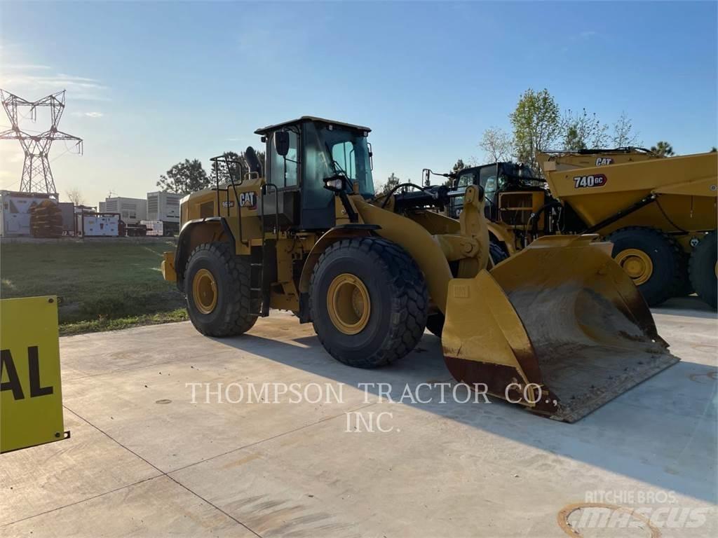 CAT 966GC Gumikerekes homlokrakodók