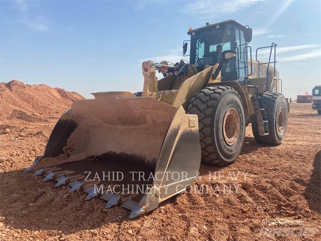 CAT 966GC Gumikerekes homlokrakodók