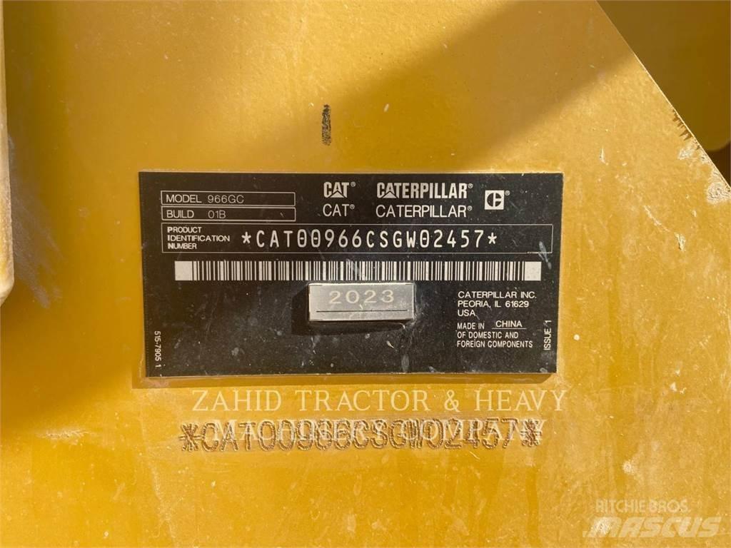 CAT 966GC Gumikerekes homlokrakodók