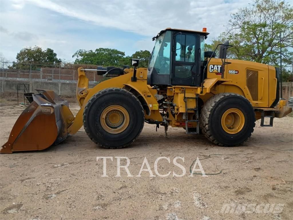 CAT 966GC Gumikerekes homlokrakodók
