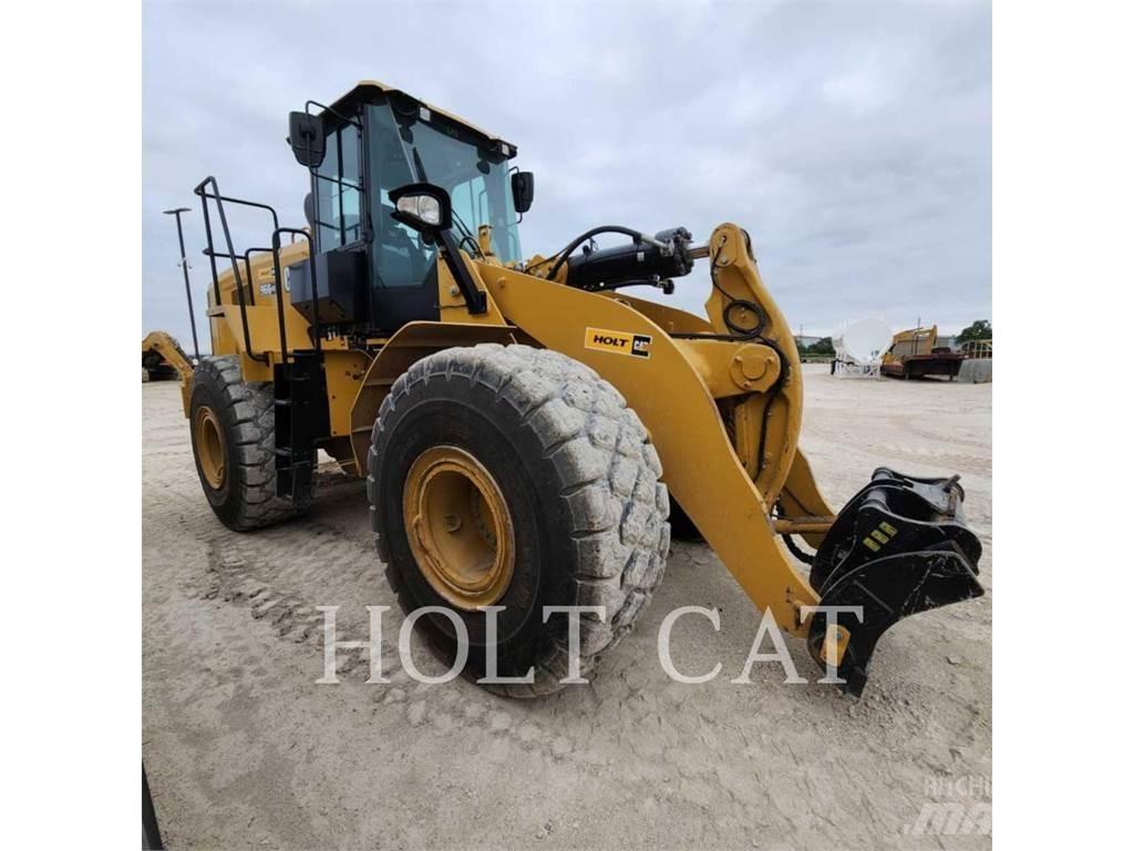 CAT 966GC QC Gumikerekes homlokrakodók