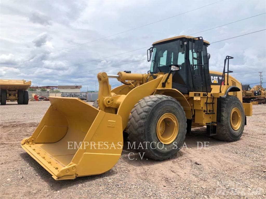 CAT 966H Gumikerekes homlokrakodók