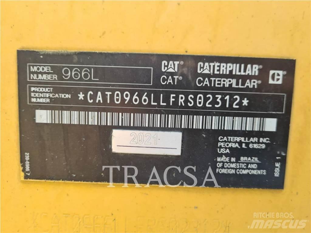 CAT 966L Gumikerekes homlokrakodók