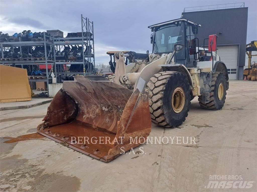 CAT 966M Gumikerekes homlokrakodók