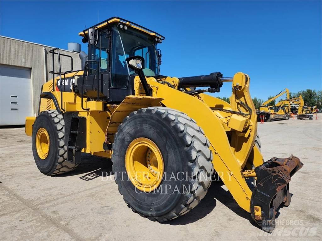 CAT 966M Gumikerekes homlokrakodók