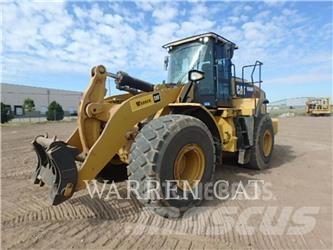 CAT 966M Gumikerekes homlokrakodók