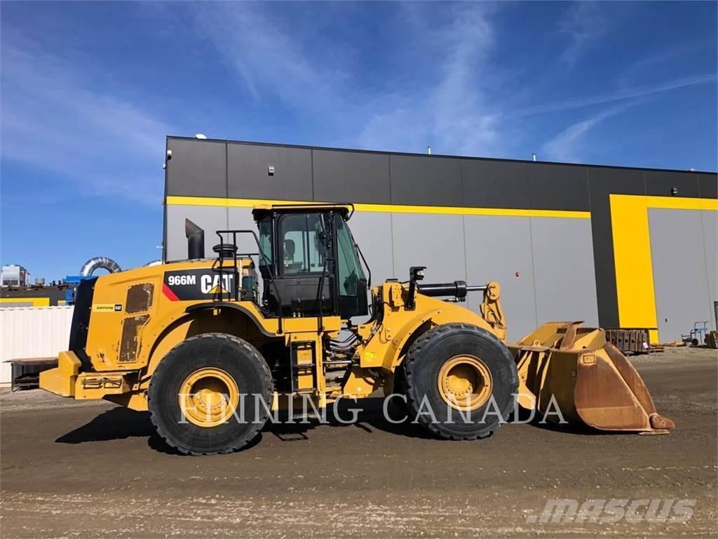CAT 966M Gumikerekes homlokrakodók