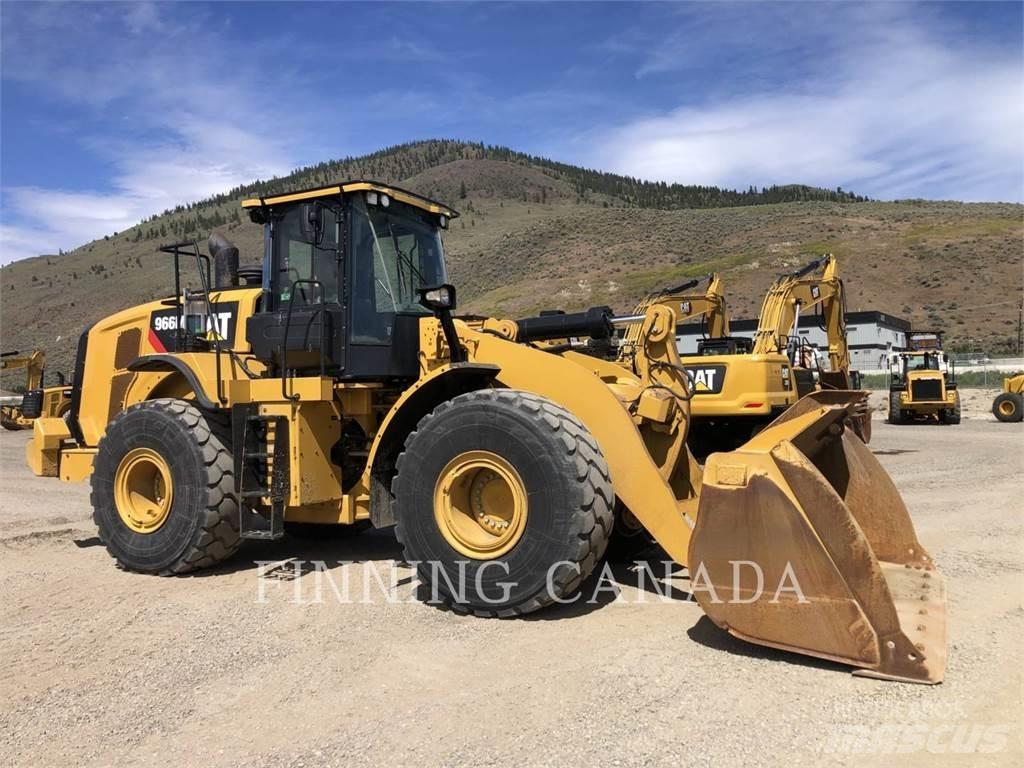 CAT 966M Gumikerekes homlokrakodók