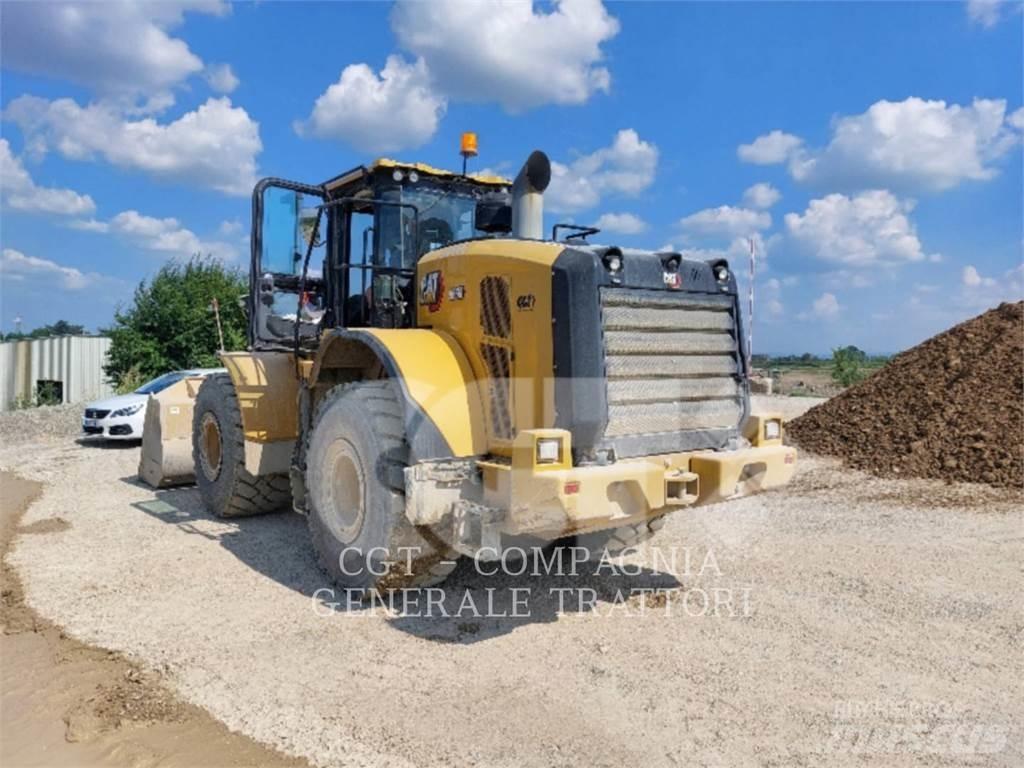 CAT 966M Gumikerekes homlokrakodók