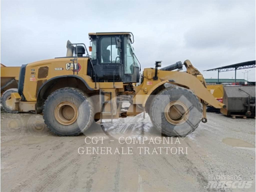 CAT 966M Gumikerekes homlokrakodók