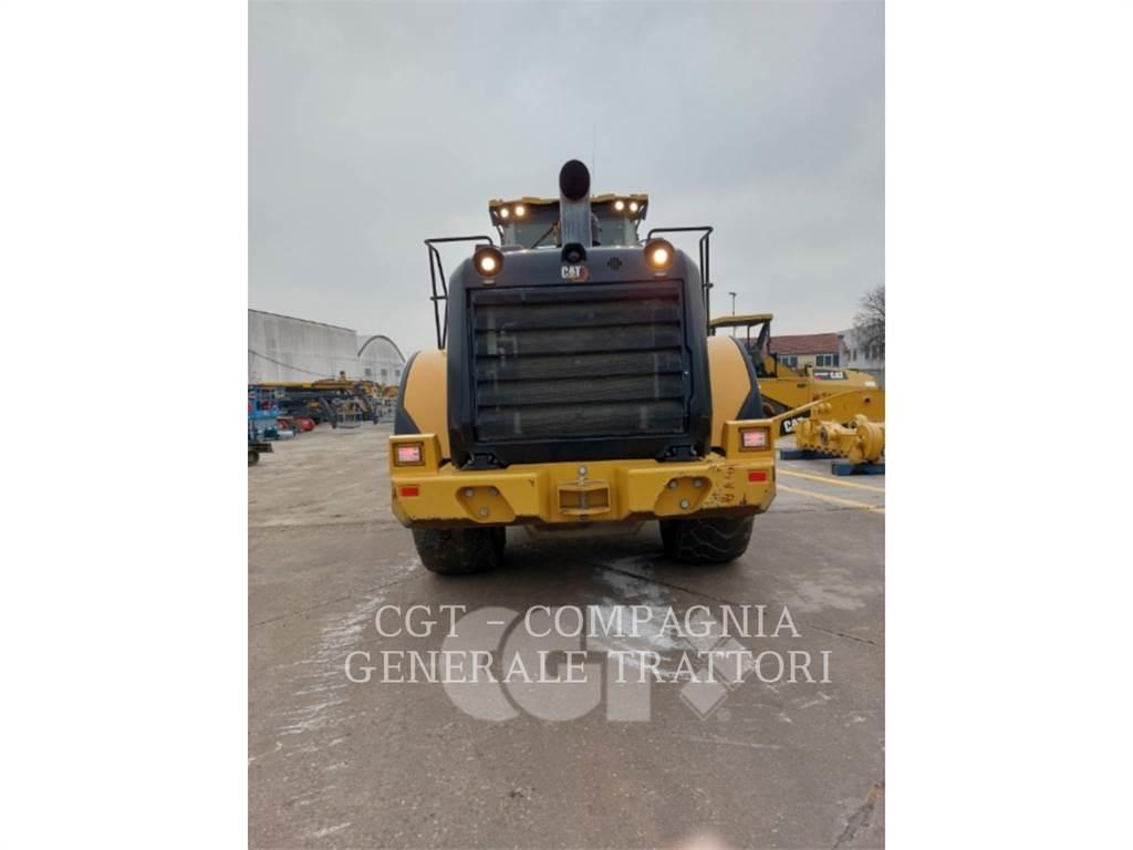 CAT 966M Gumikerekes homlokrakodók