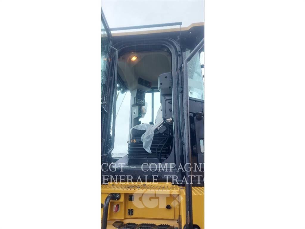 CAT 966M Gumikerekes homlokrakodók