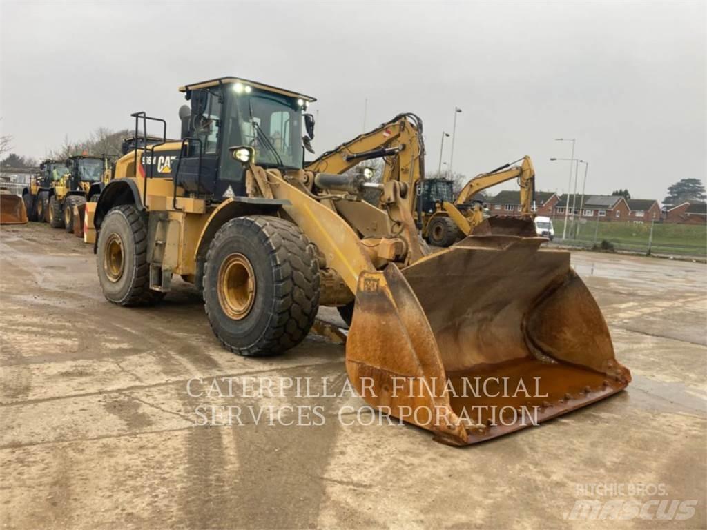 CAT 966M Gumikerekes homlokrakodók