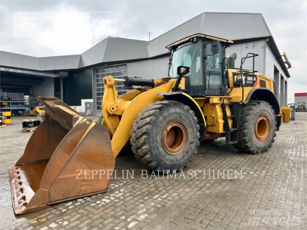 CAT 966M Gumikerekes homlokrakodók