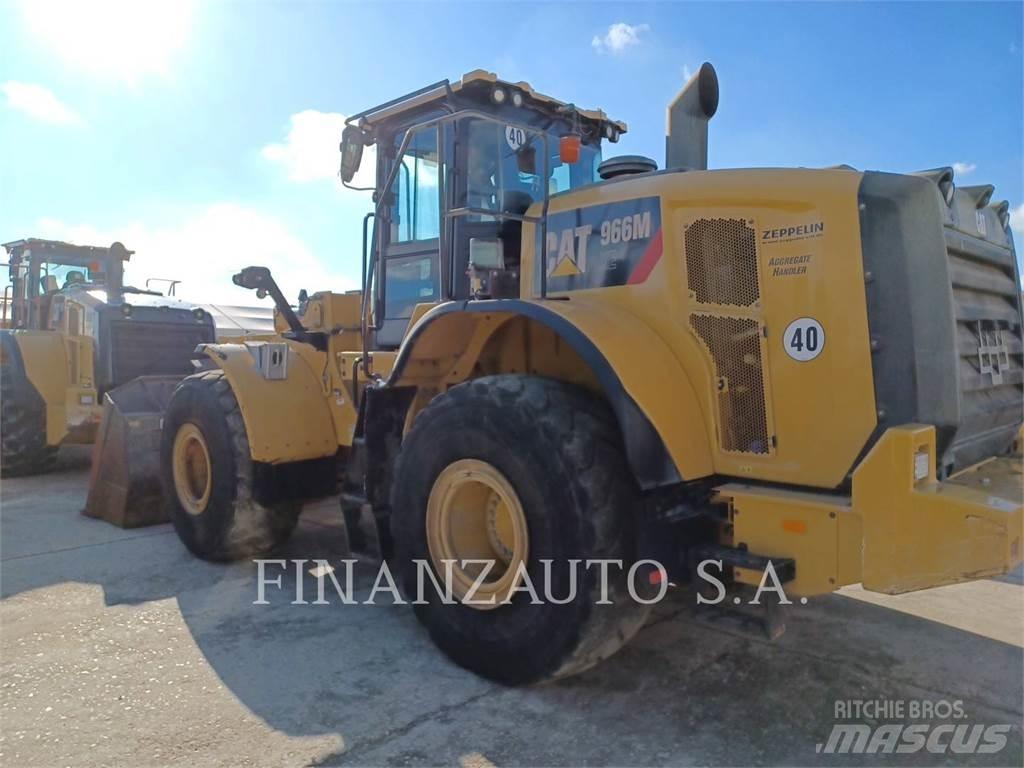 CAT 966M Gumikerekes homlokrakodók