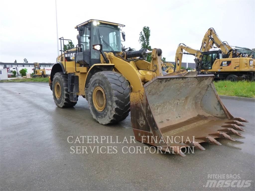 CAT 966M Gumikerekes homlokrakodók
