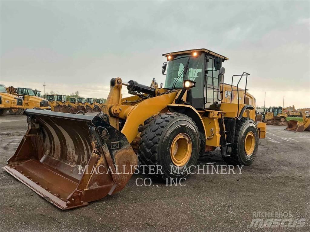 CAT 966M Gumikerekes homlokrakodók