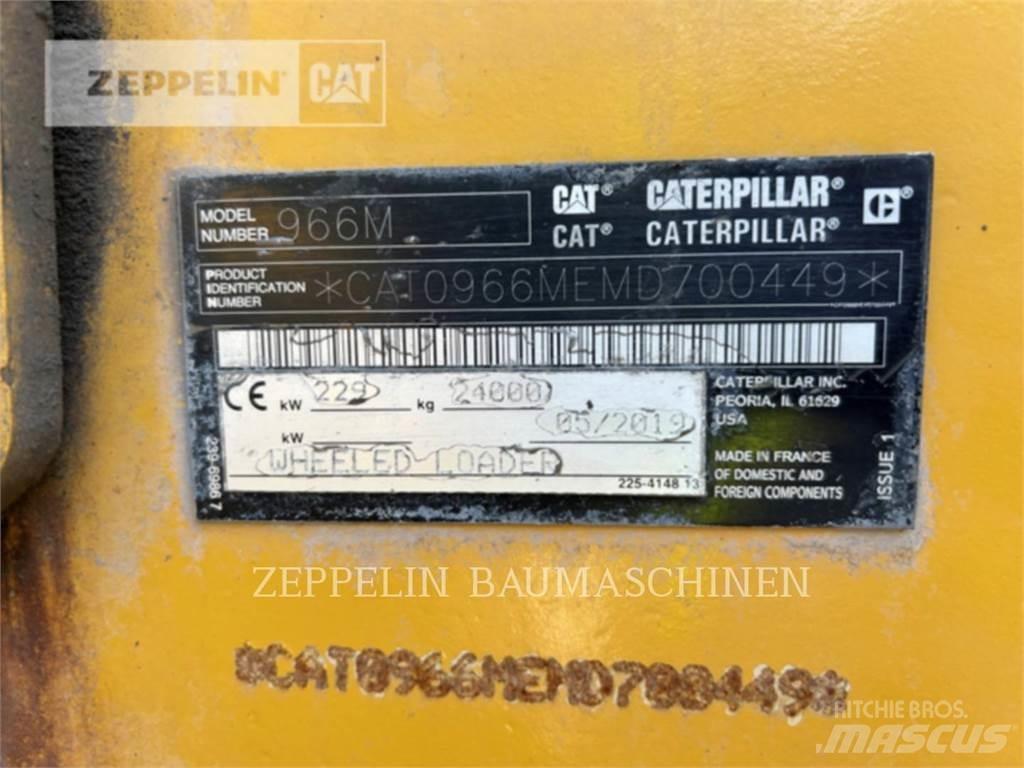 CAT 966M Gumikerekes homlokrakodók