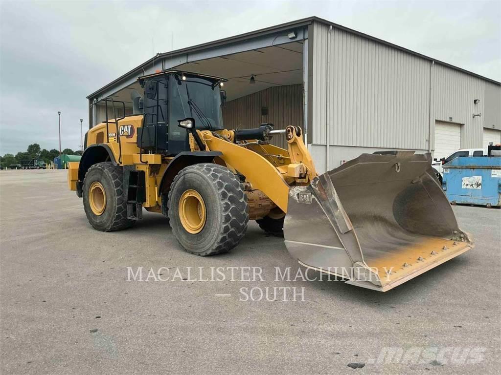 CAT 966M Gumikerekes homlokrakodók