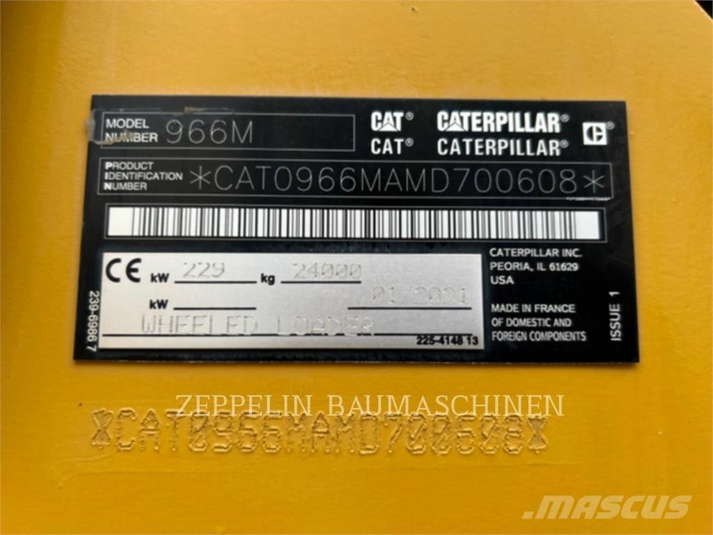 CAT 966M Gumikerekes homlokrakodók