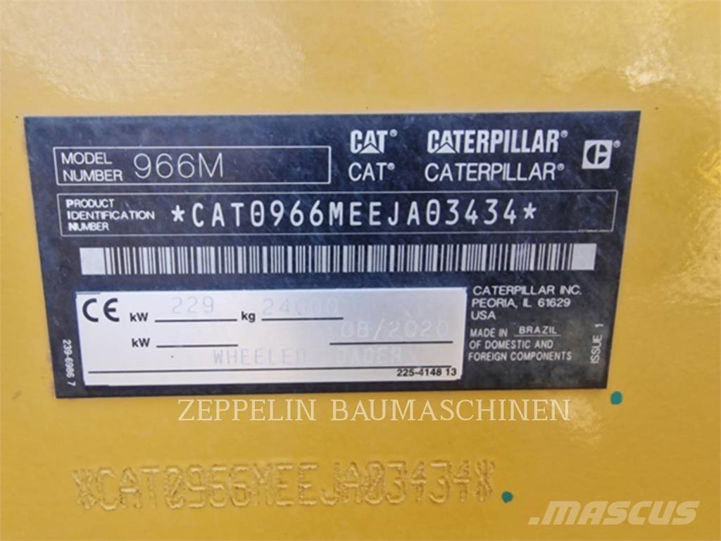 CAT 966M Gumikerekes homlokrakodók