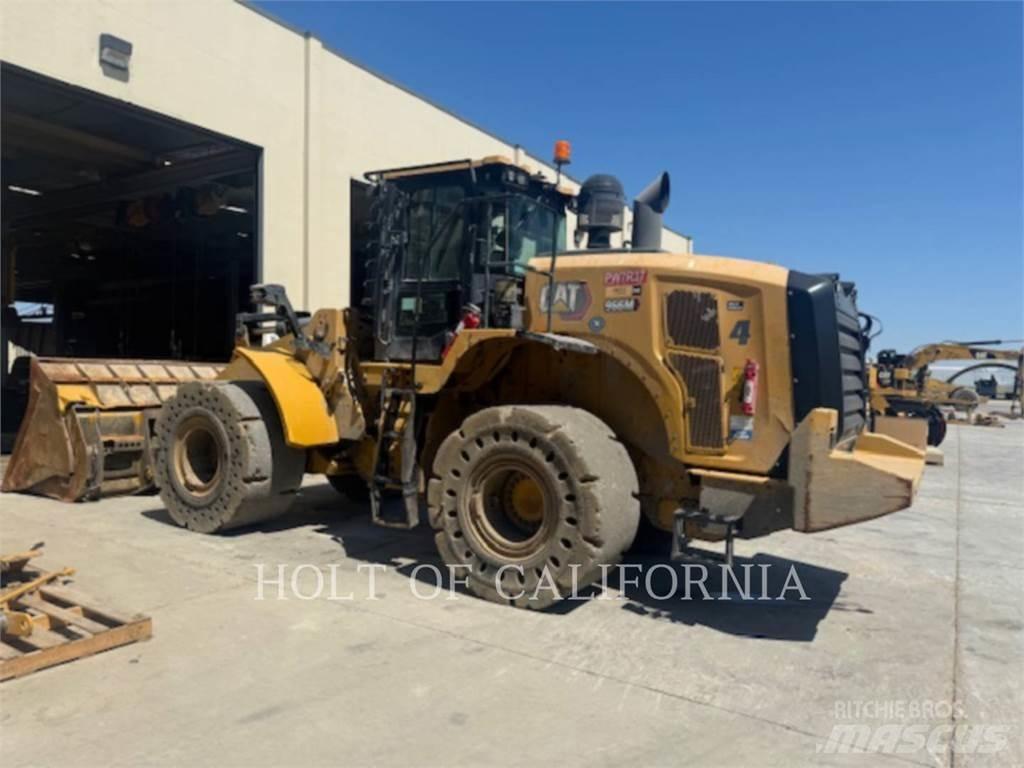CAT 966M HL Gumikerekes homlokrakodók