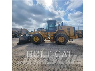CAT 966M QC Gumikerekes homlokrakodók