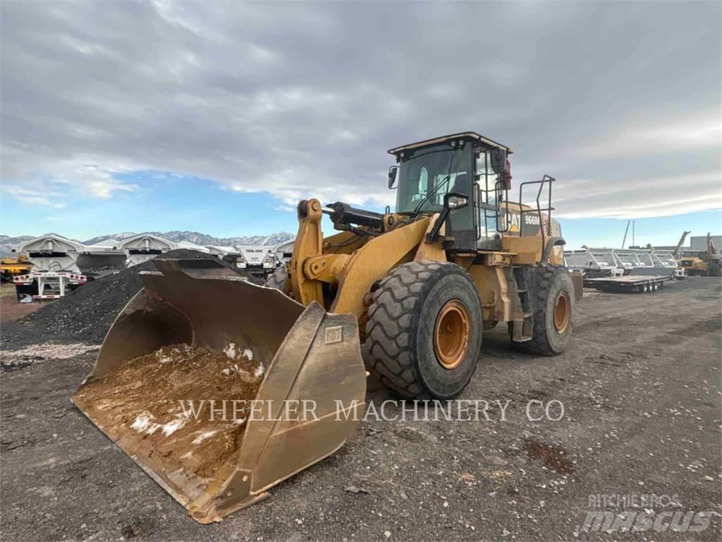 CAT 966M QC 3V Gumikerekes homlokrakodók