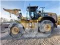 CAT 966M XE Gumikerekes homlokrakodók