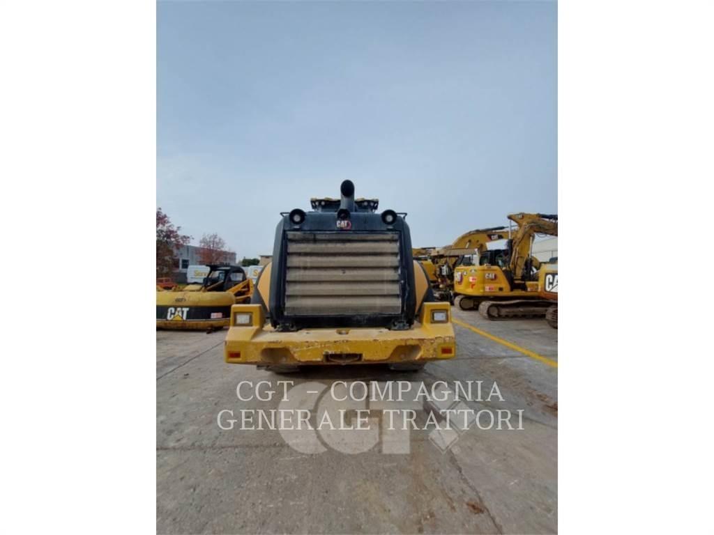 CAT 966M XE Gumikerekes homlokrakodók