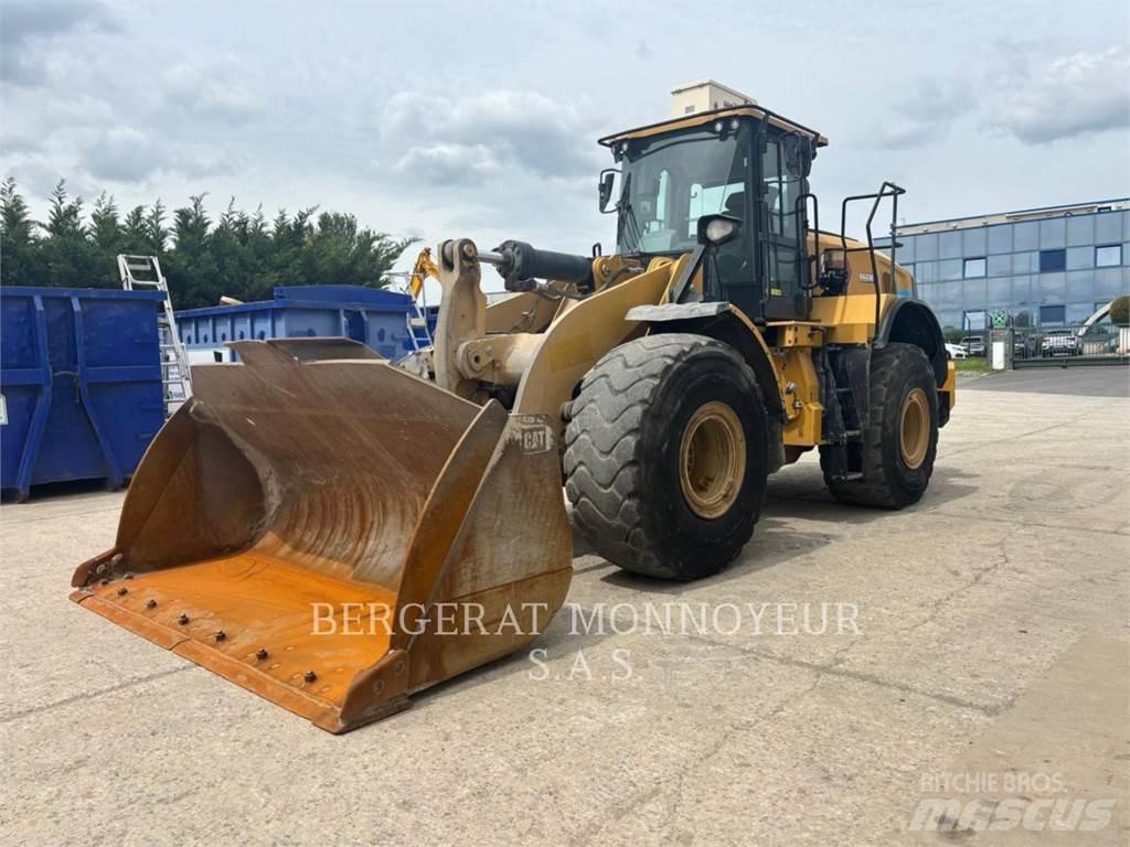 CAT 966M XE Gumikerekes homlokrakodók