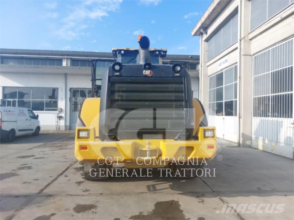 CAT 966M XE Gumikerekes homlokrakodók