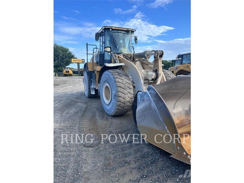 CAT 966MQC Gumikerekes homlokrakodók
