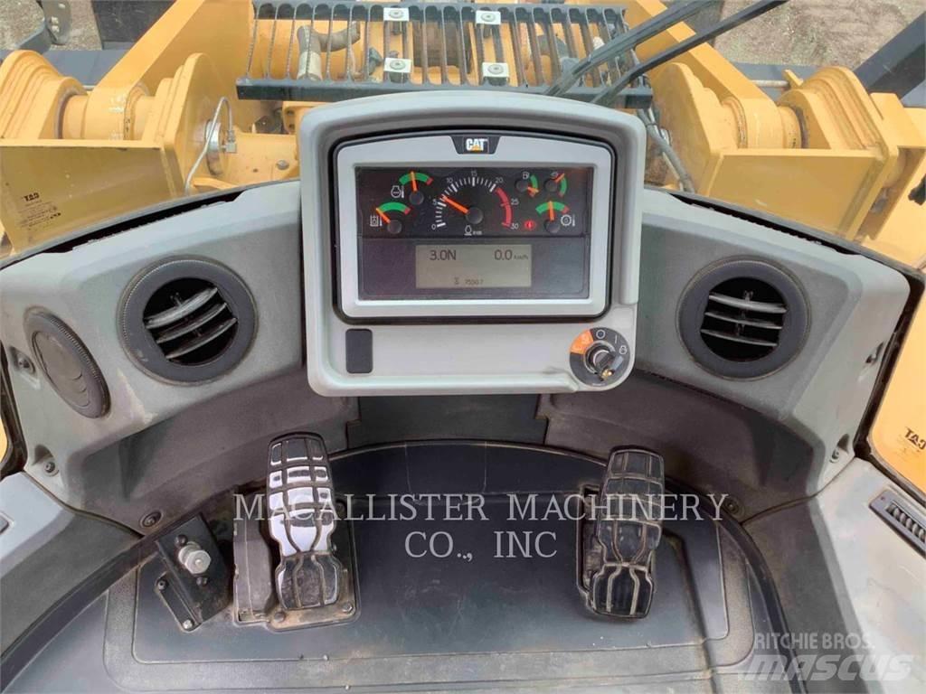 CAT 966MXE Gumikerekes homlokrakodók