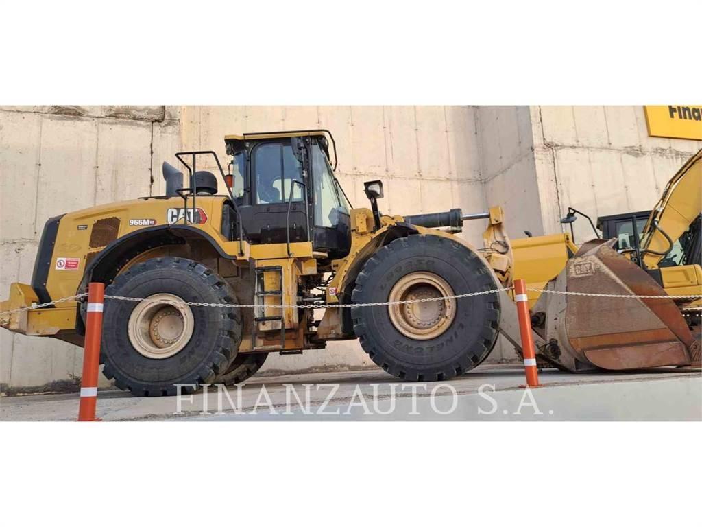 CAT 966MXE Gumikerekes homlokrakodók