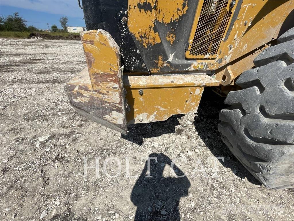 CAT 966MXE Gumikerekes homlokrakodók