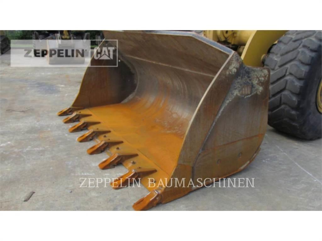 CAT 966MXE Gumikerekes homlokrakodók