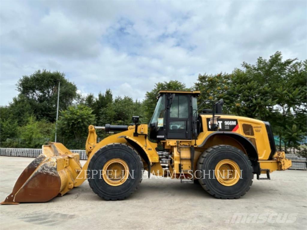 CAT 966MXE Gumikerekes homlokrakodók