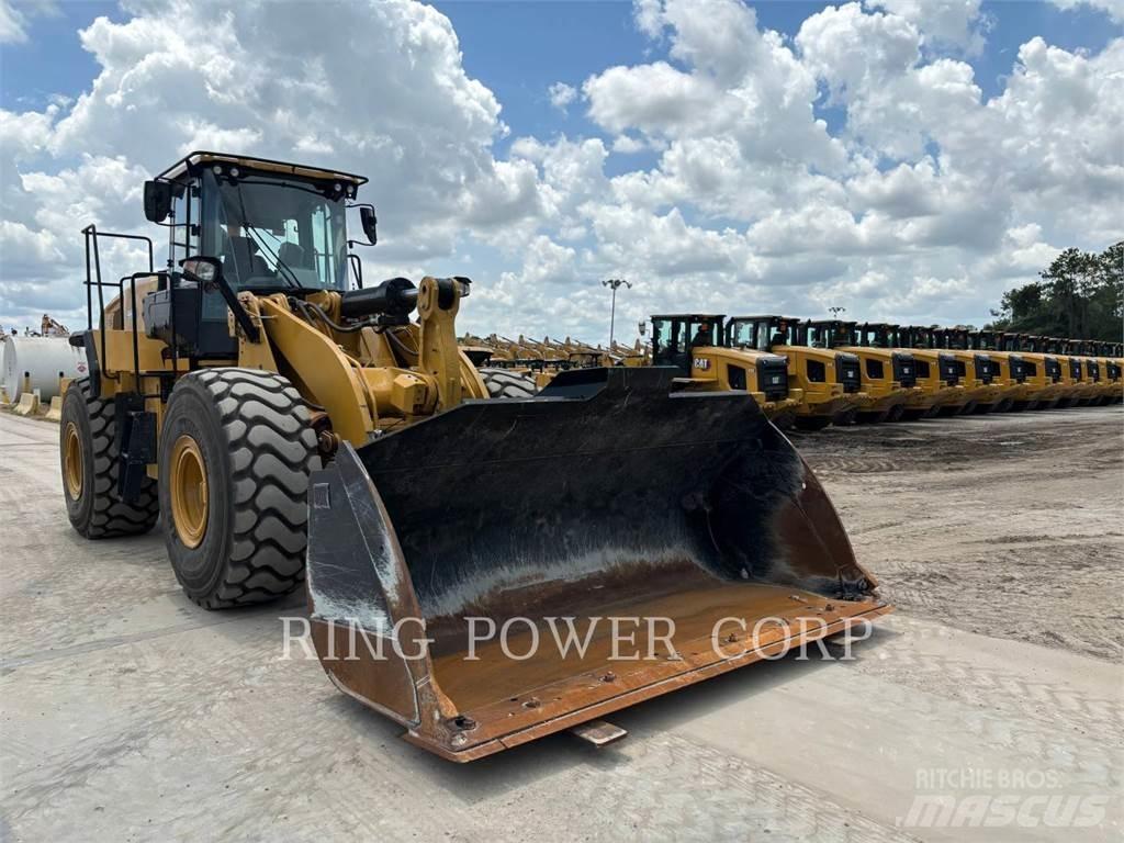 CAT 966QC3V Gumikerekes homlokrakodók