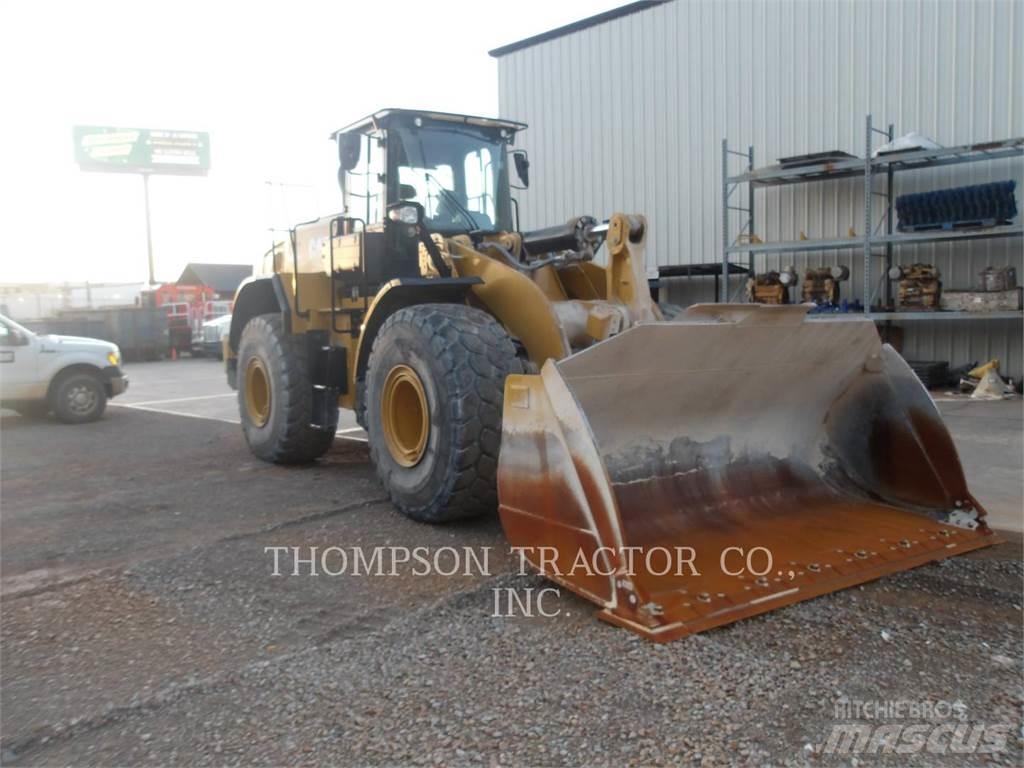 CAT 966XE Gumikerekes homlokrakodók