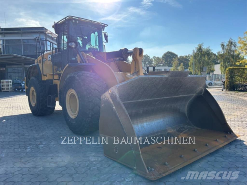 CAT 966XE Gumikerekes homlokrakodók