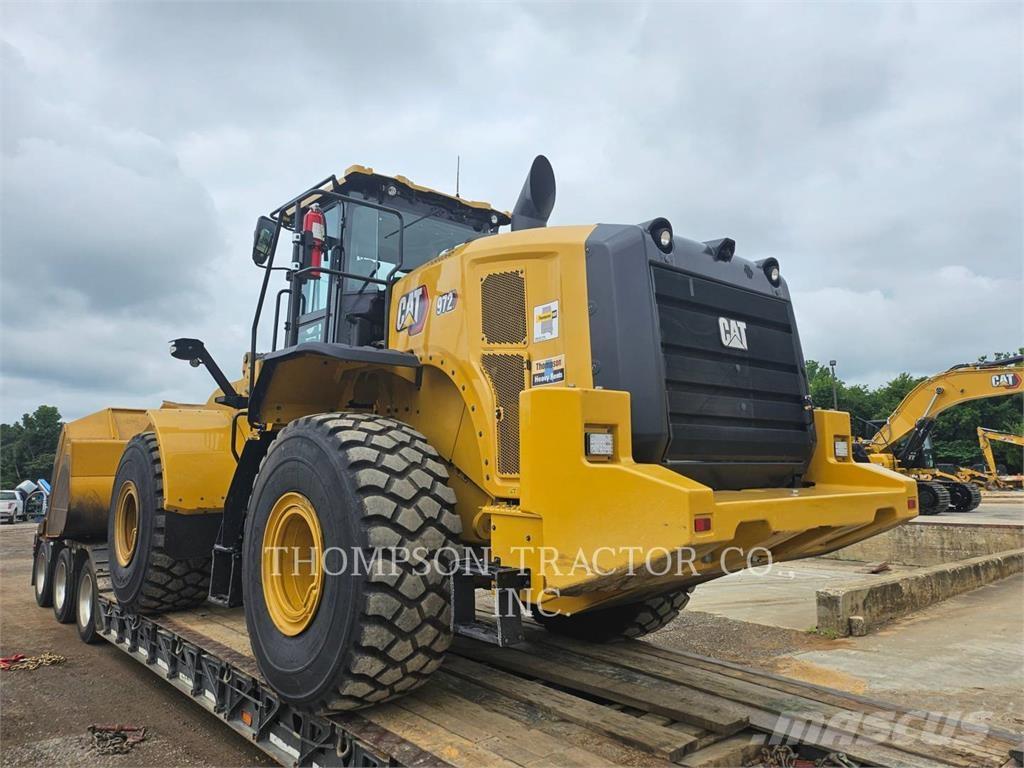 CAT 972 Gumikerekes homlokrakodók