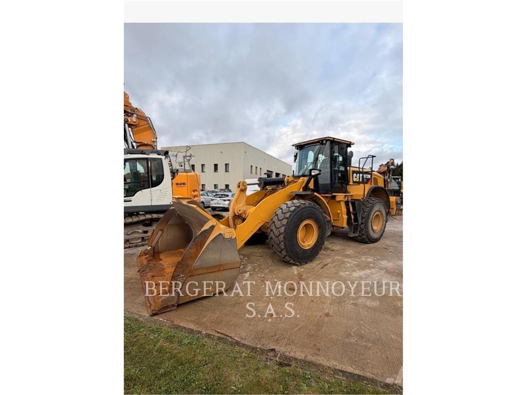 CAT 972 M XE Gumikerekes homlokrakodók