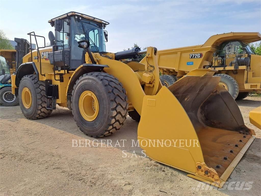 CAT 972 XE Gumikerekes homlokrakodók