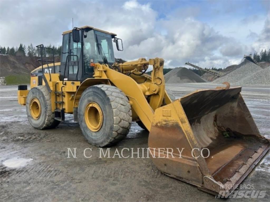 CAT 972G Gumikerekes homlokrakodók