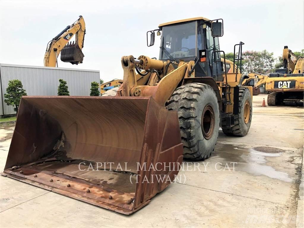 CAT 972H Gumikerekes homlokrakodók